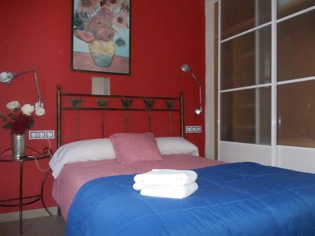 Orange Rooms - Image 1