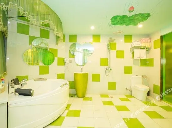 MISHE COUPLES' HOTEL - Image 1