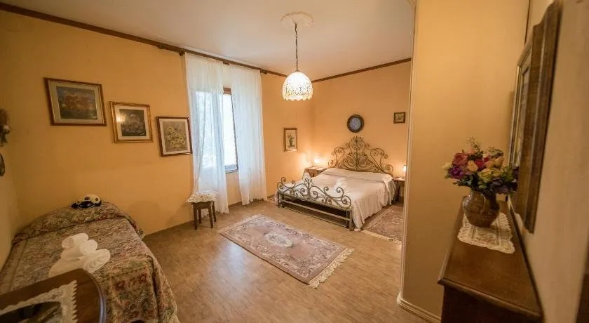 CASA CECCONI (ON THE HILLS OF FLORENCE) - Image 1