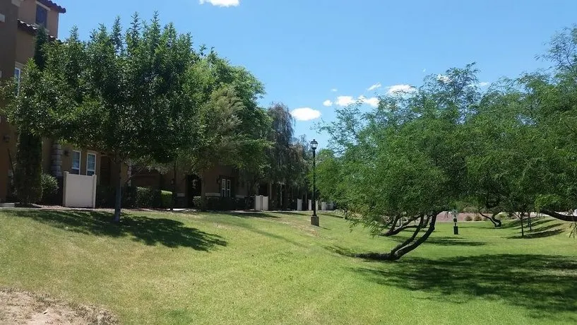 Two-Bedroom Phoenix Townhouse - Image 1