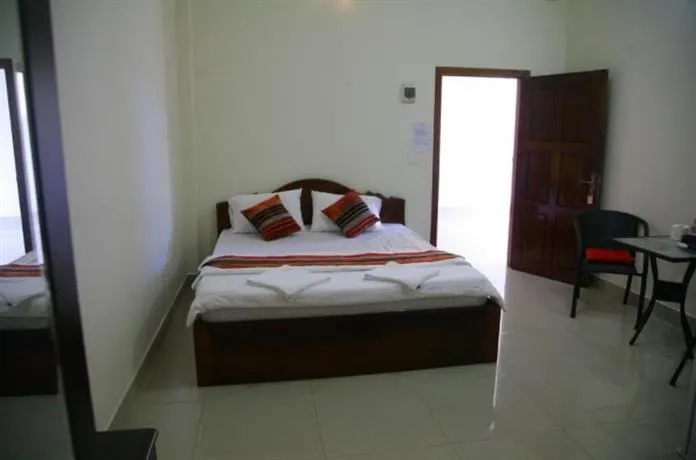 MK City Hotel - Image 1