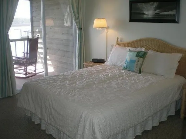 Mariners Cay-Riverfront - Image 1