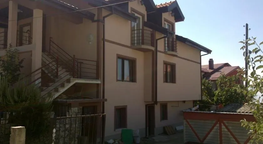 Guest House Kliment - Image 1
