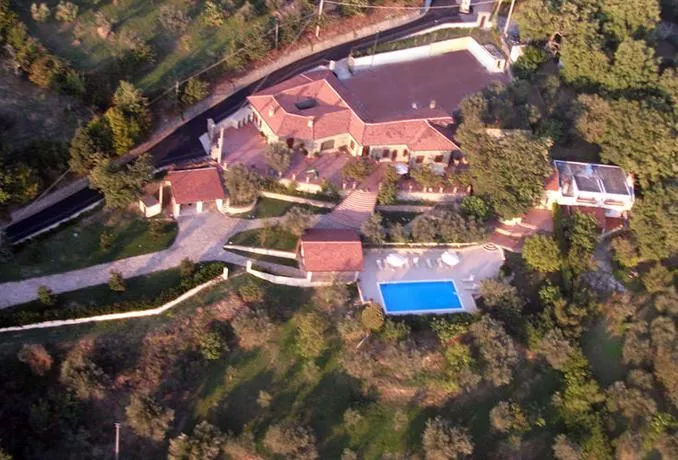 Casale Degli Ulivi Prestige - Image 1