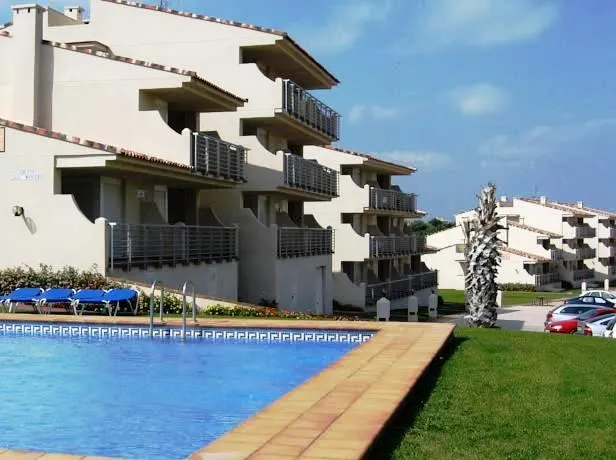 Montero Golf - Image 1