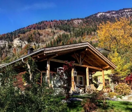 Chalet Alpentraum - Image 1