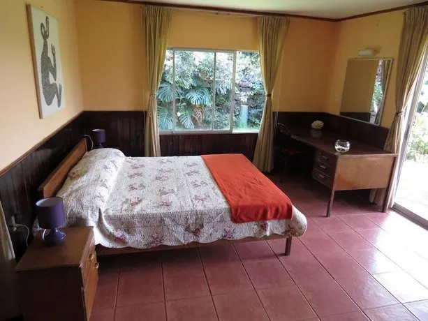 Villa Tiki - Image 1