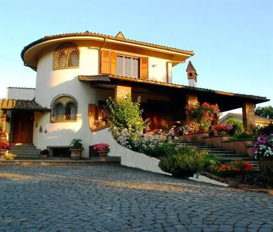 Villa La Castagnola - Image 1