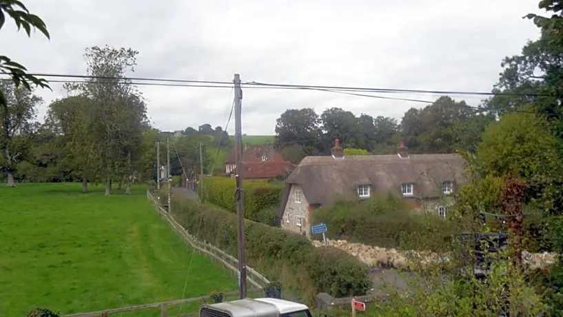 The Crown Inn Alvediston - Image 1