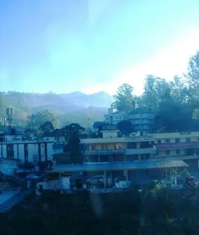Munnar Inn - Image 1