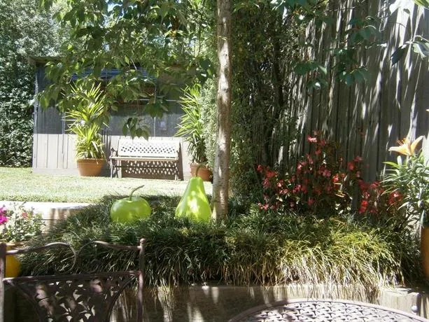 Amenah B&B - Image 1