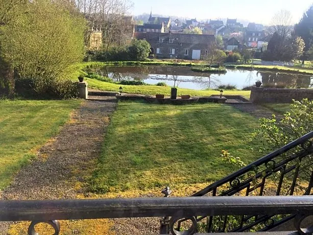 Chateau Anaselle - Image 1