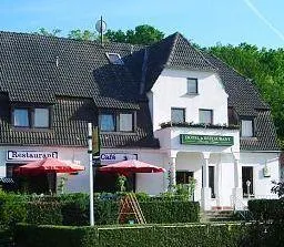 Hotel-Restaurant Pension Poppe - Image 1