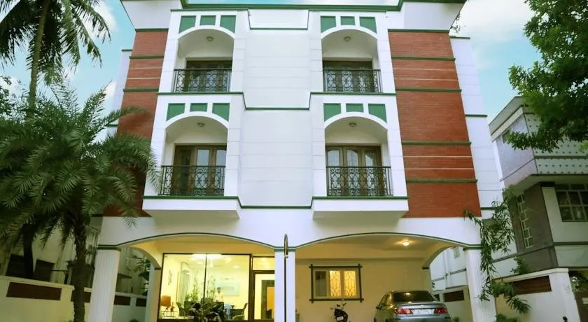 Gem Parc Service Apartments - Habibullah road - Image 1