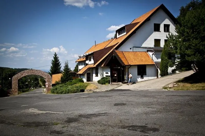 Hotel Kralova - Image 1