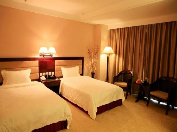 Foshan Happy Hotel - Image 1