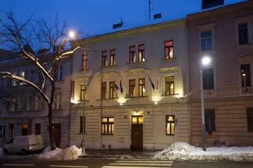 Andel Apartmany - Image 1