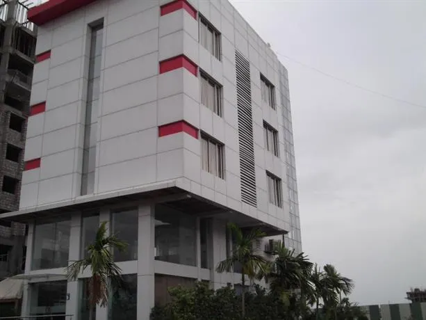 Bhagyashree Executive by OYO Rooms - Image 1