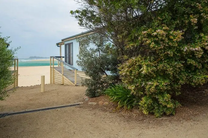 Tuross Beach Holiday Park - Image 1