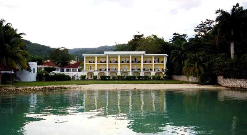Syrynity Palace - Image 1