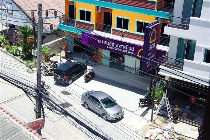 Abbey Road Hotel - Image 1
