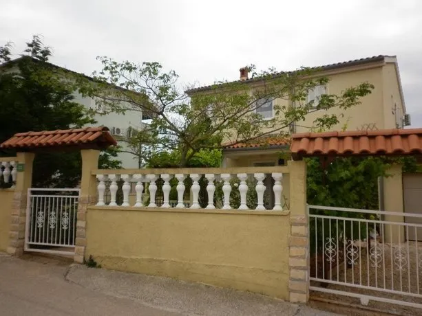 Holiday House Stinjan - Kozada - Image 1