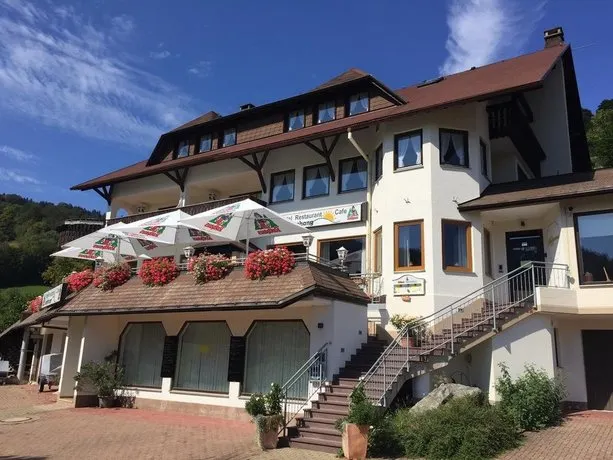 Haus am Sonnenhang - Image 1