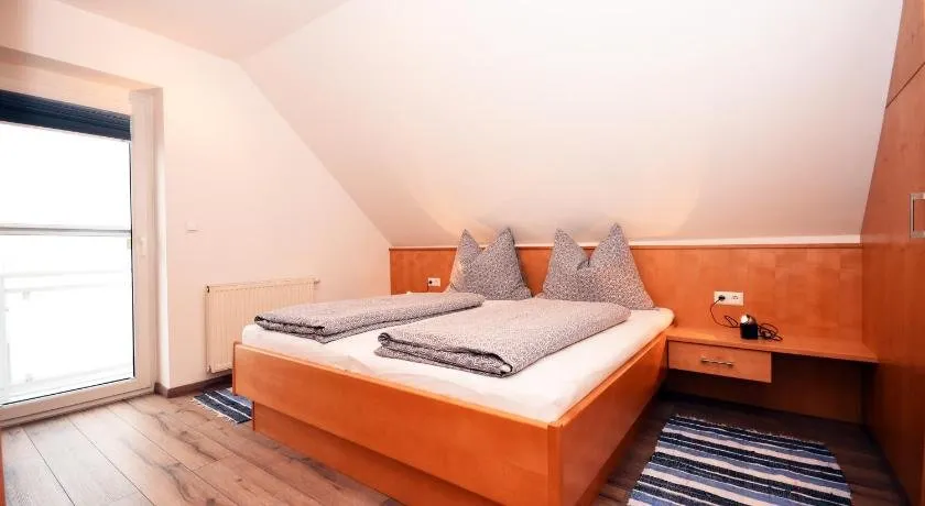 Ferienwohnung Loipersdorf - Image 1