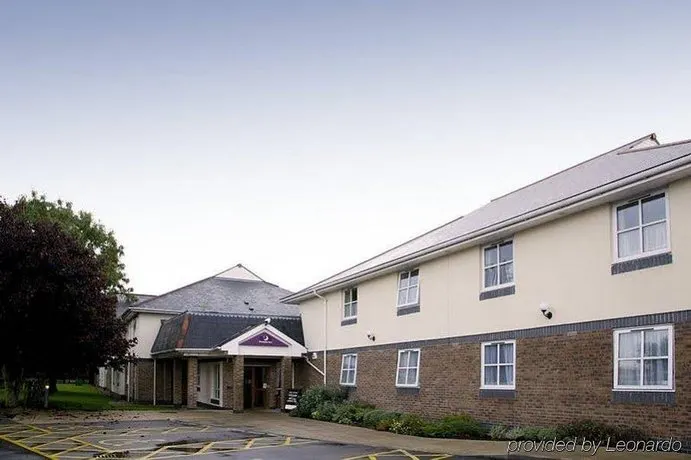 Premier Inn Lincoln Canwick - Image 1