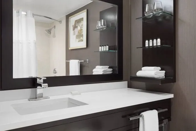 Delta Hotels by Marriott Baltimore North - Image 1