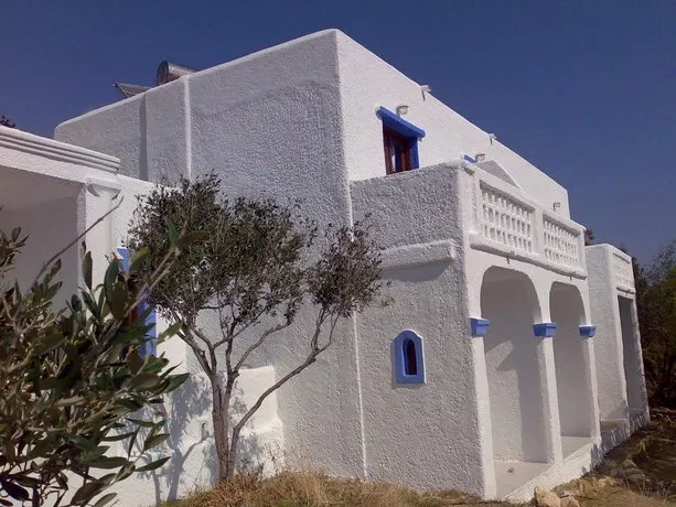 Poseidon Blue Gastronomy Hotel - Image 1
