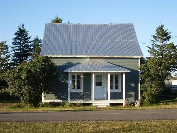 Chalet Familial Ouimet - Image 1