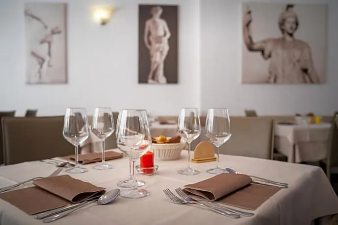 Hotel Atenea - Image 1