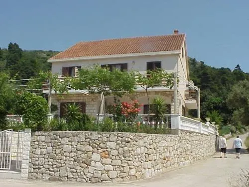 Villa Pincevic - Image 1