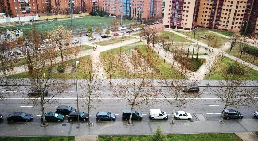 Apartamentos Suites Torr en Caja Mágica - Madrid - Image 1