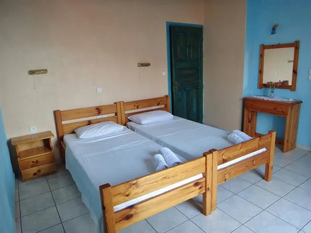 Lefkothea Apartments - Image 1