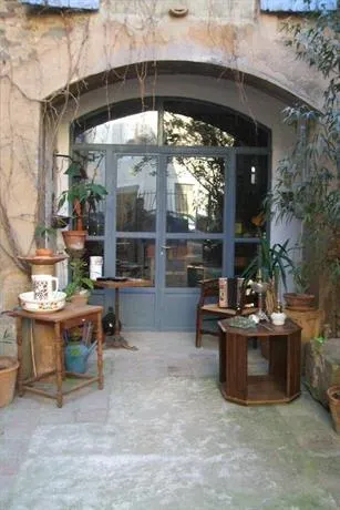 La Vigne Bleue - Image 1