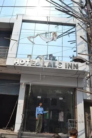 Hotel Lals Inn - Image 1