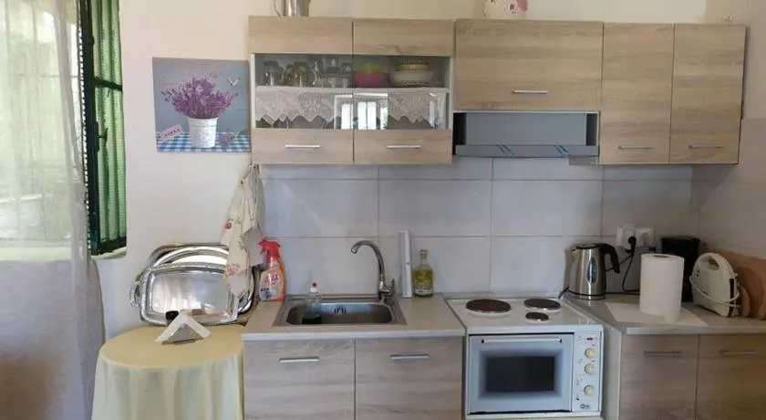 MARITSA COUNTRY HOME - Image 1
