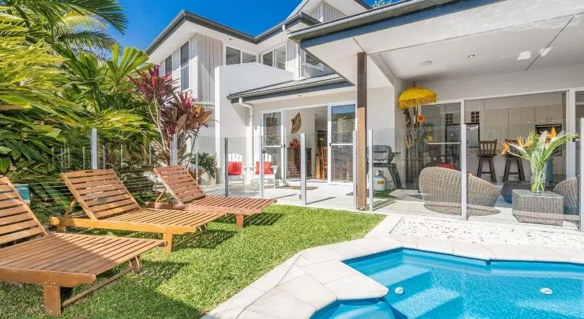 A SWEET ESCAPE - Serenity on Sallywattle - Image 1