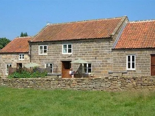 Grange Farm Cottages - Image 1