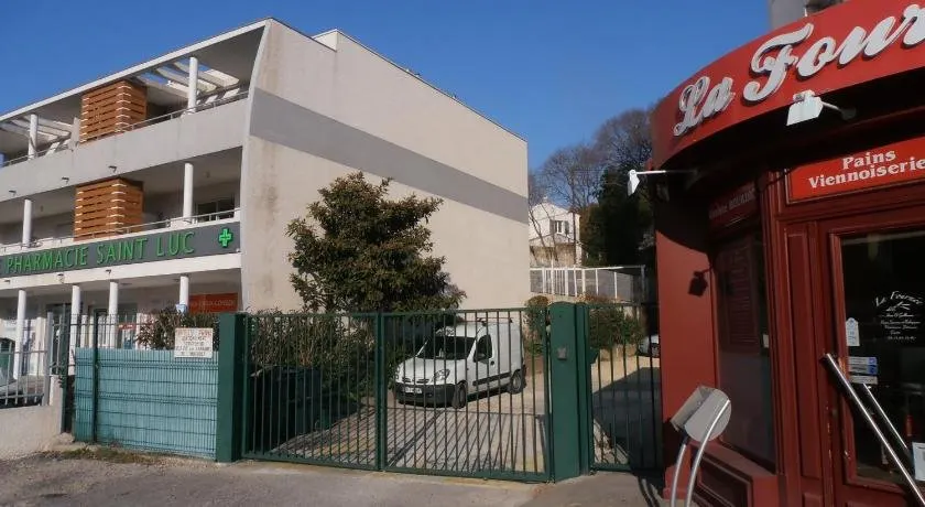 Cosy Nimes - Image 1