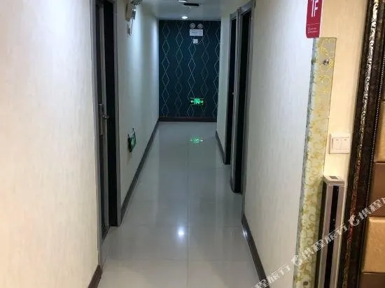 Runda Express Hostel - Image 1