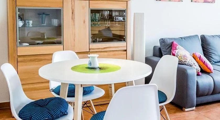 Family-oriented wonderful holiday apartment with BBQ, terrace & garden | Pets allowed - Image 1