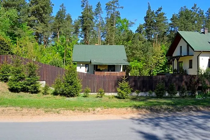 Domek W Sajenku - Image 1