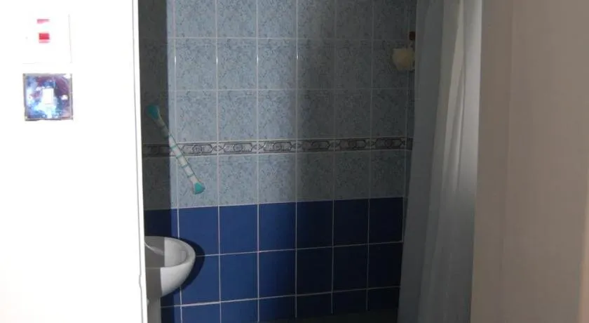 Haig Apartments - Image 1