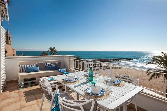 Sitges Group Ribera - Image 1