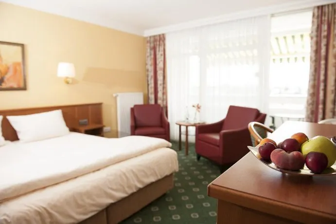 Hotel Olympia - Image 1