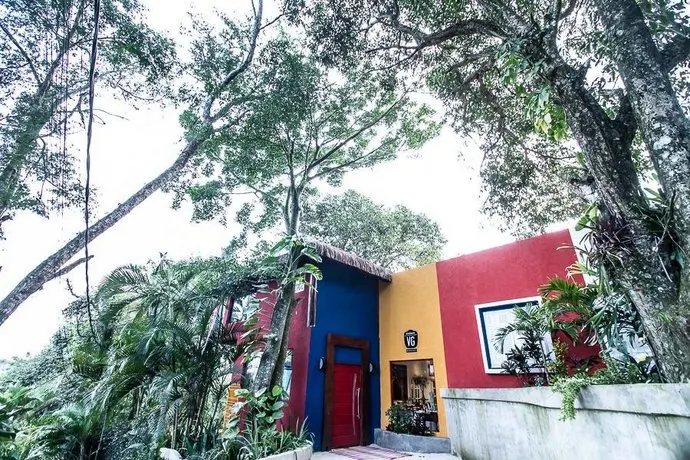 Casa Tres Bistro&Suites - Image 1