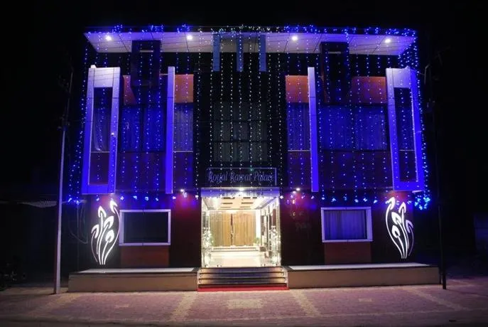Royal Rawat Palace - Image 1